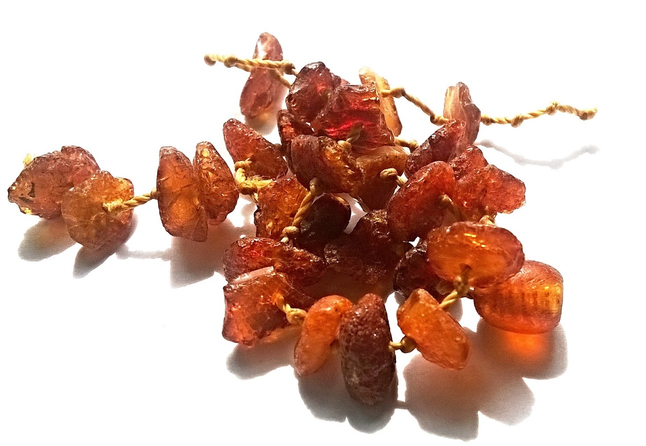 Jantarový obojek 20cm